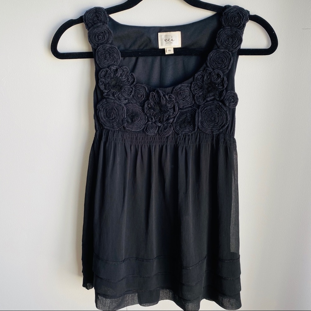 ECI New York Black Sleeveless, Flowing Blouse